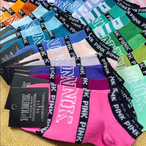 PINK Victoria's Secret Accessories - Victoria secret pink socks